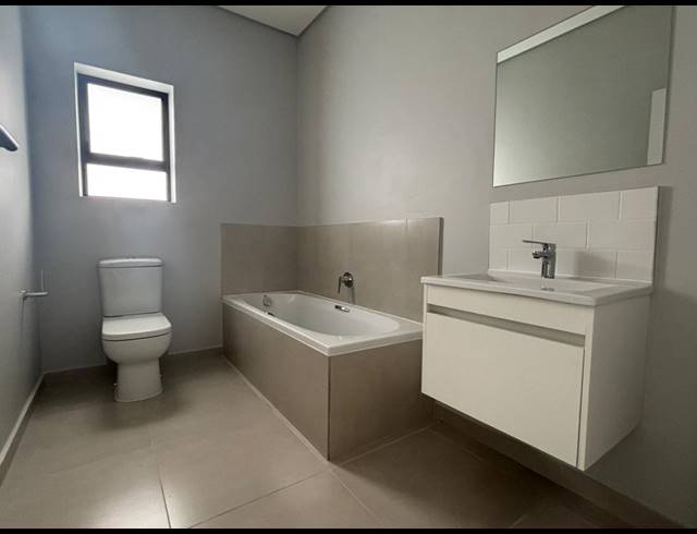 2 BEDROOM APARTMENT FOR SALE IN HARTLAND LIFESTYLE ESTATE